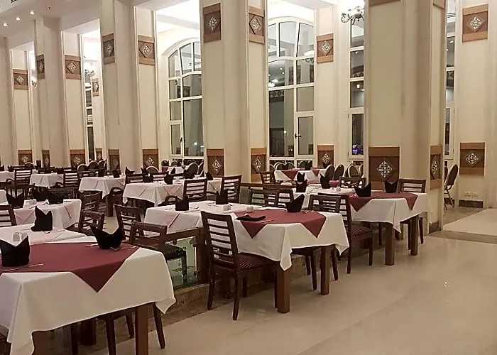 Royal Lagoons & Aqua Park Hotel Hurghada