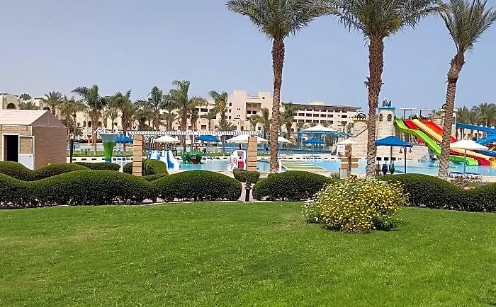 Hotel Royal Lagoons & Aqua Park 5*