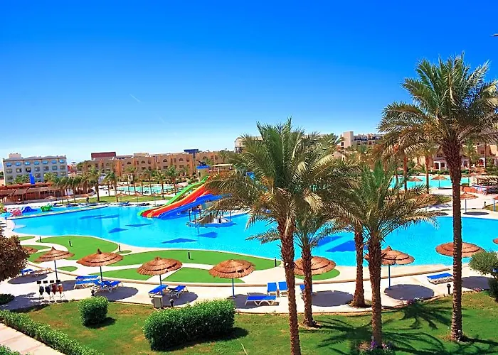 Hotel Royal Lagoons & Aqua Park